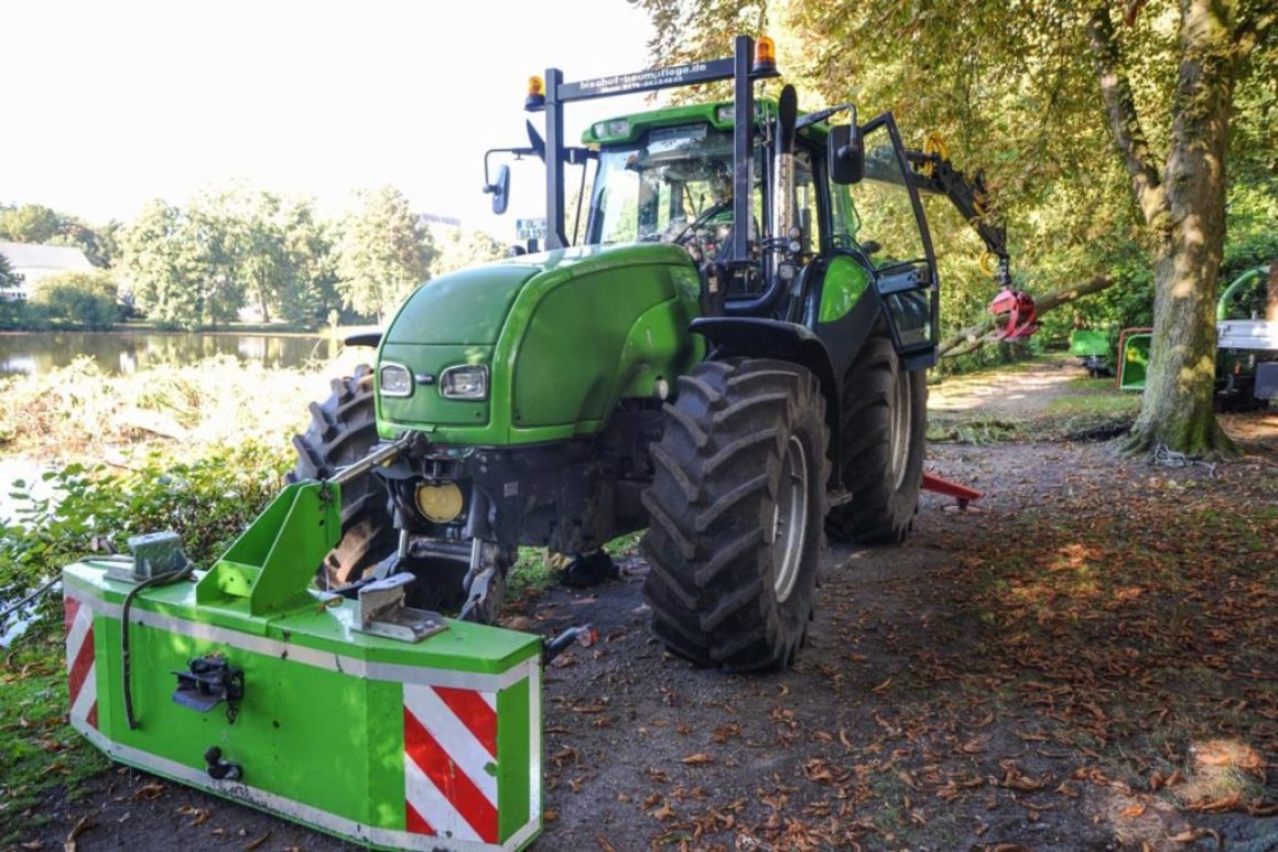 Traktor mit Frontlader